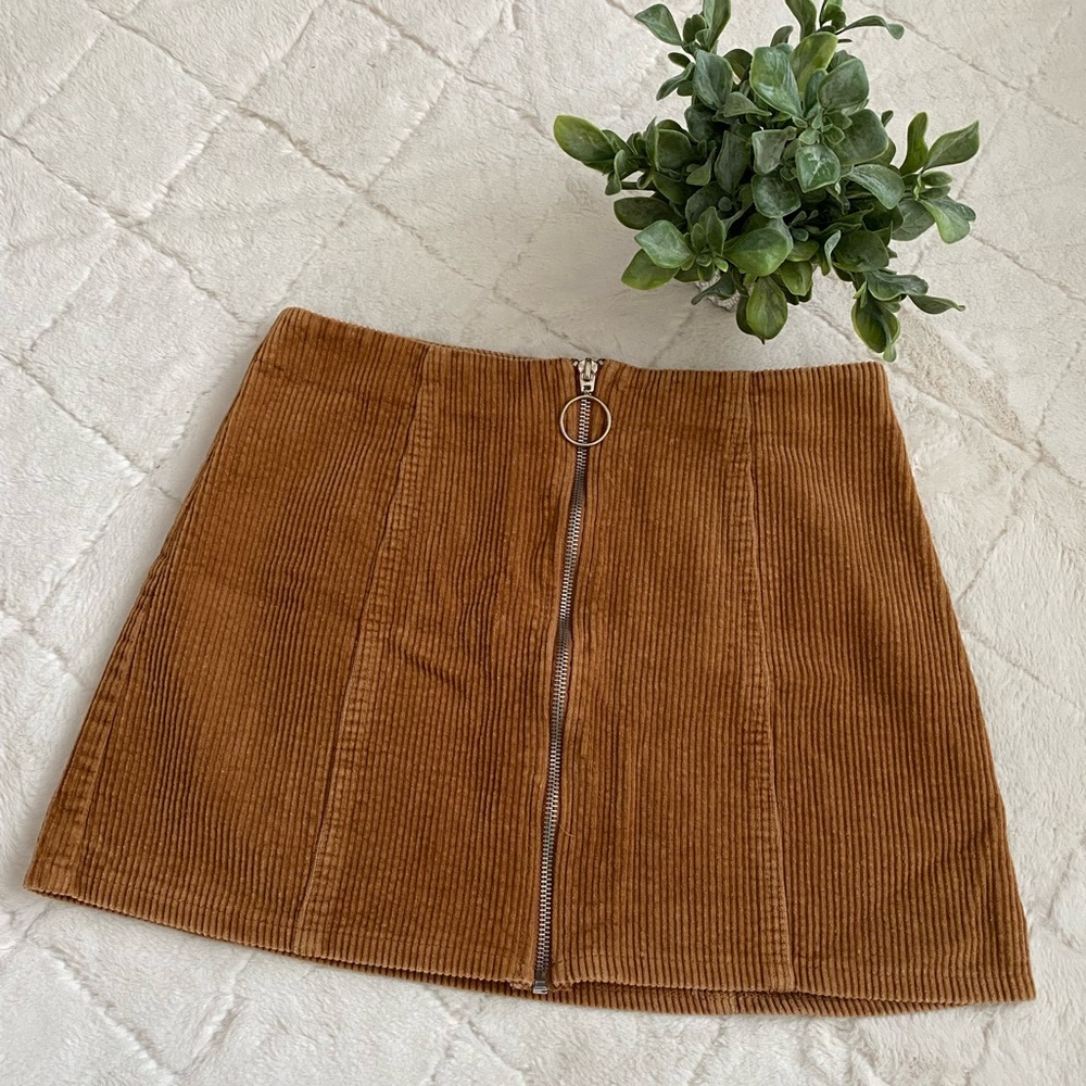Chloe & Katie! Corduroy Zipper Front Mini Skirt